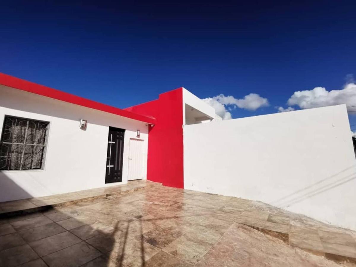 Casa Lili Luxury Valladolid "Fast Wifi, Hot Water, Kitchen & Tv" Exterior photo